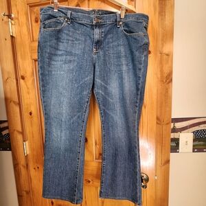 Old Navy The Flirt Jeans, 18 Regular, Hemmed
